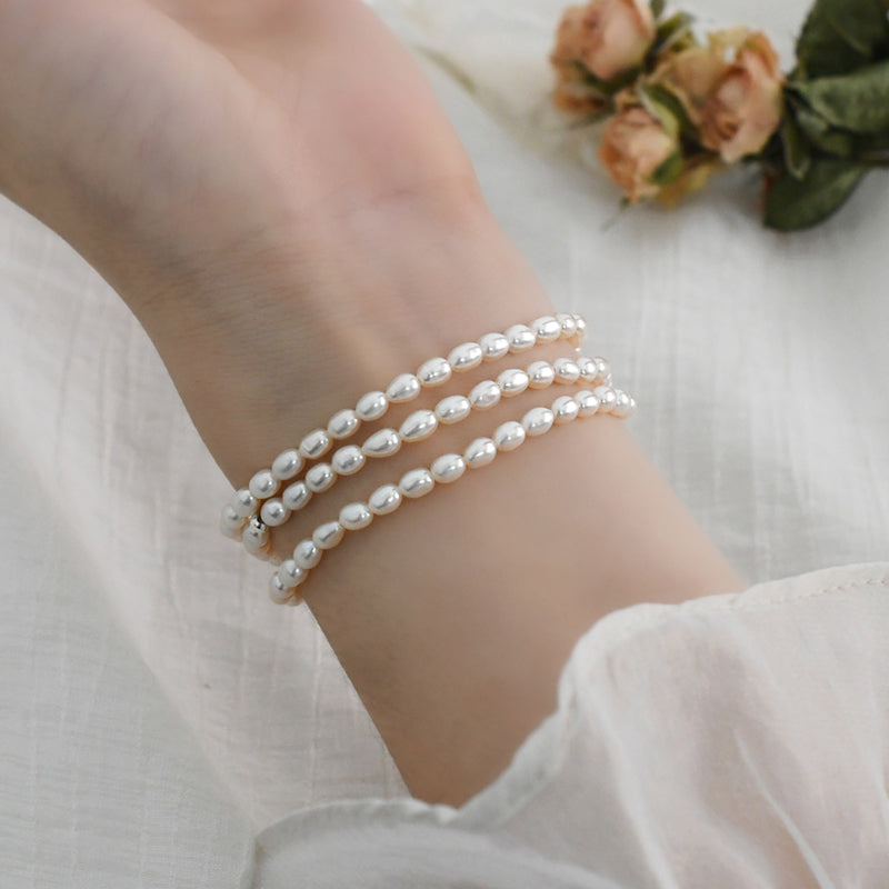 Women's Pearl Bracelet
